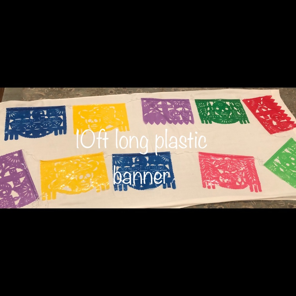 10ft long Plastic Banner /Bunting